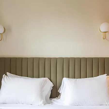 Grand De La Gare, أنجير