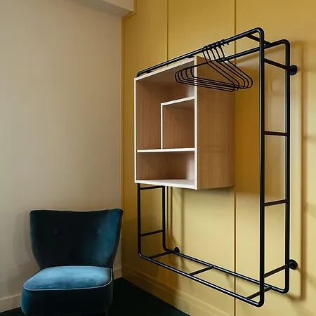 فندق Grand De La Gare, أنجير