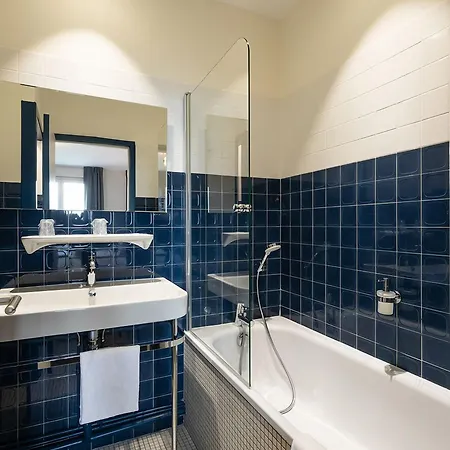 Grand De La Gare, 3* أنجير