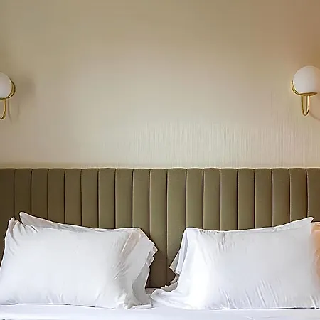 Hotel Grand De La Gare, Angers