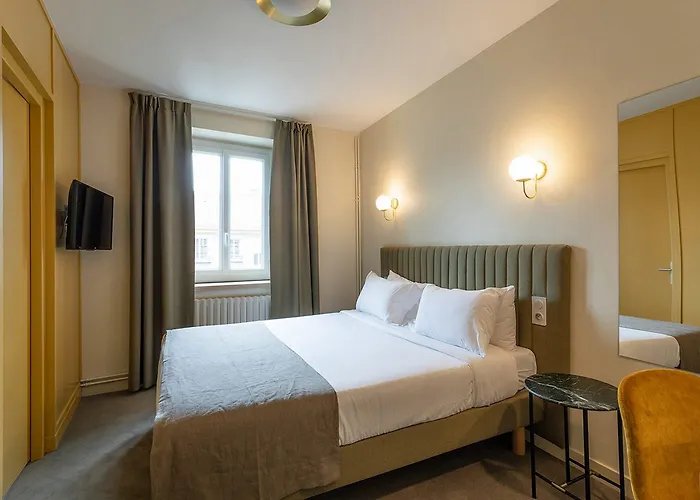 Grand De La Gare, 3*