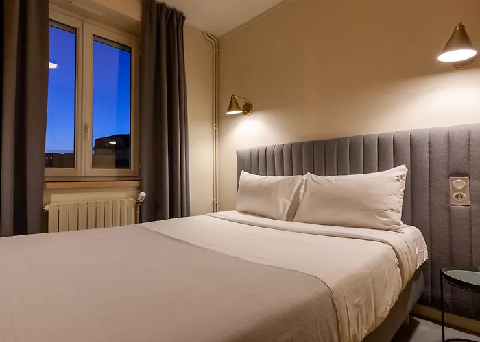 Grand De La Gare, 昂热