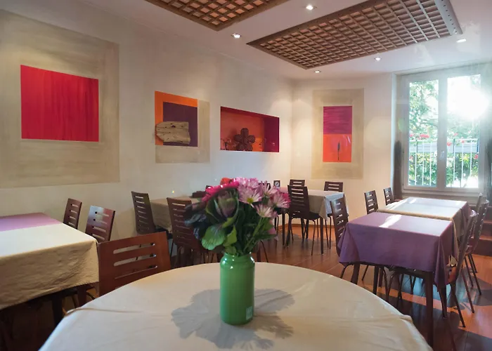 Grand De La Gare, 酒店 昂热